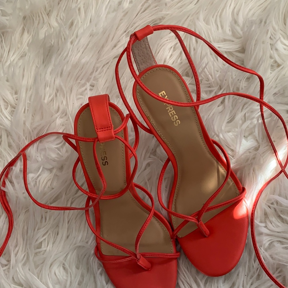 Women Express Orange heels